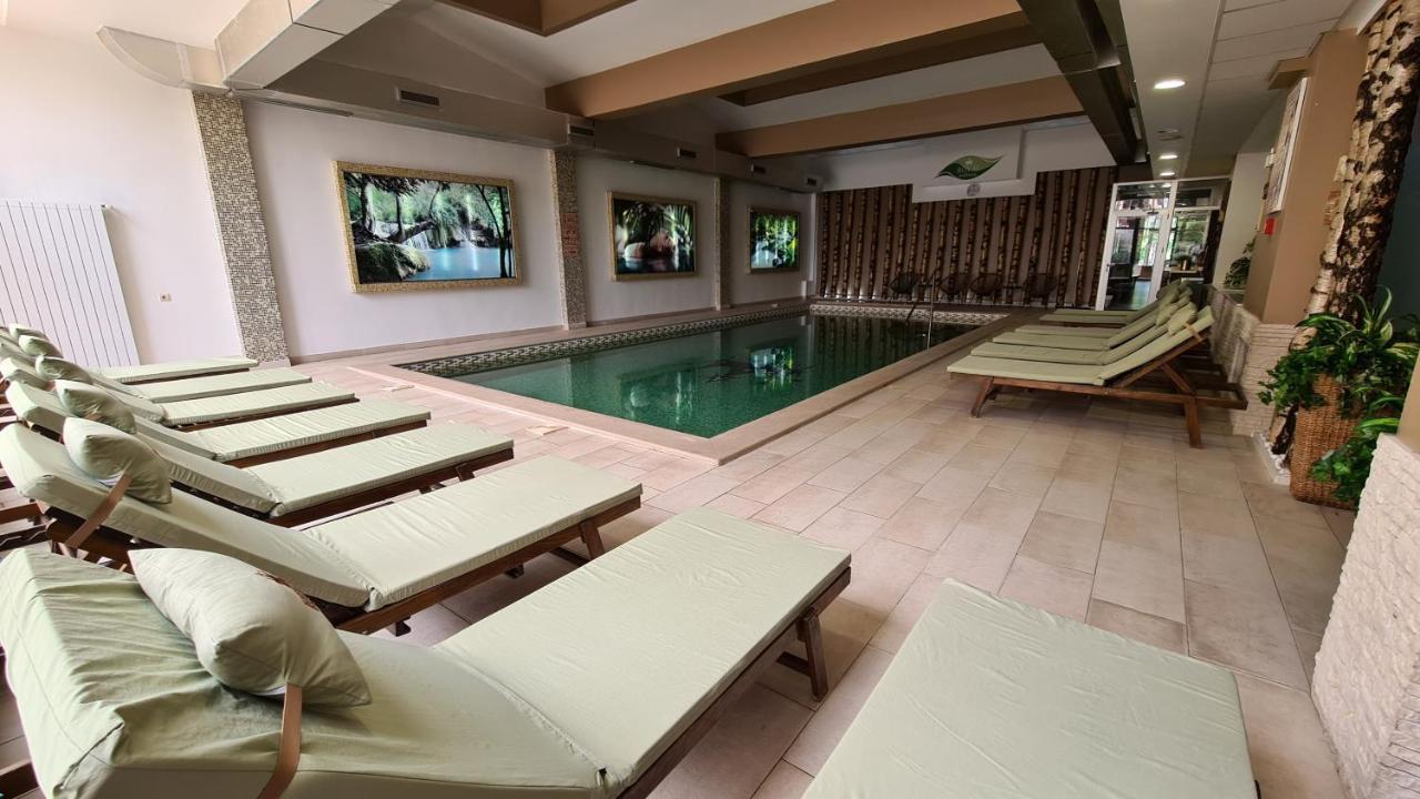 Hotel Royal Spa Баня-Ковиляча Экстерьер фото